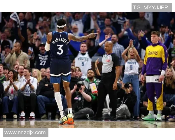 爱德华兹末节发威 森林狼战胜湖人