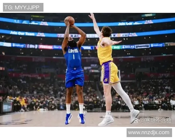 快船大胜湖人！伦纳德科林斯轰49分，哈登稳进攻，2配角齐发挥