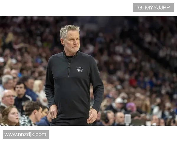 科尔谈轮换策略：球员适合短时间高强度出场