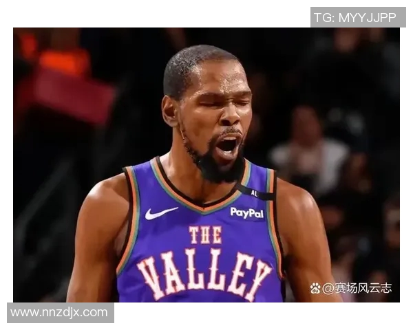 杜兰特不满媒体想把自己和勇士分开，却不对热火三巨头那样做